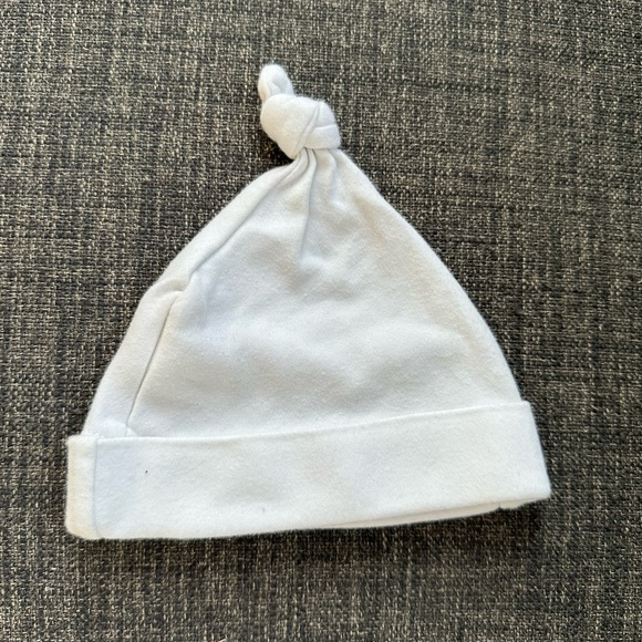 Restoration Hardware Newborn Hat - Picture 2 of 4